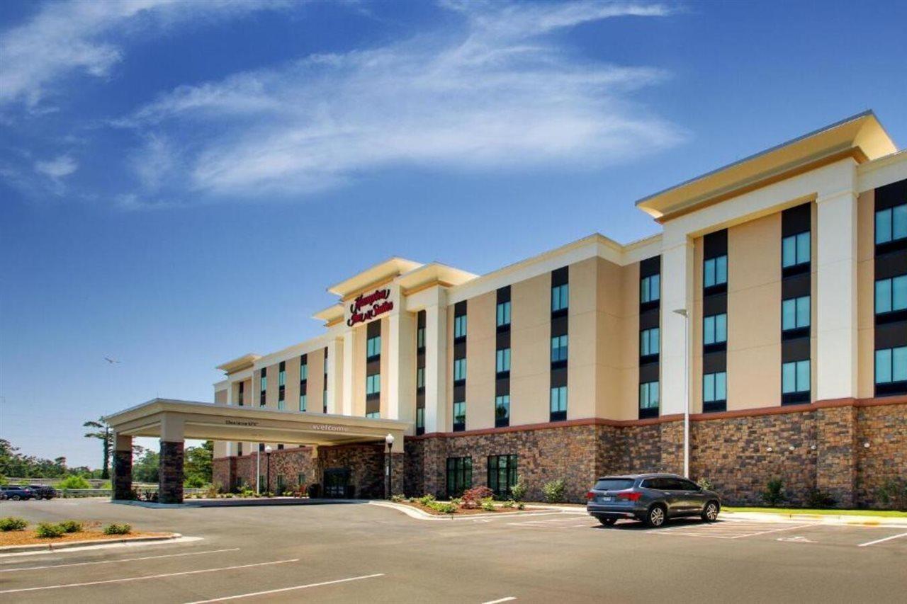 Hampton Inn & Suites By Hilton Southport Exterior foto