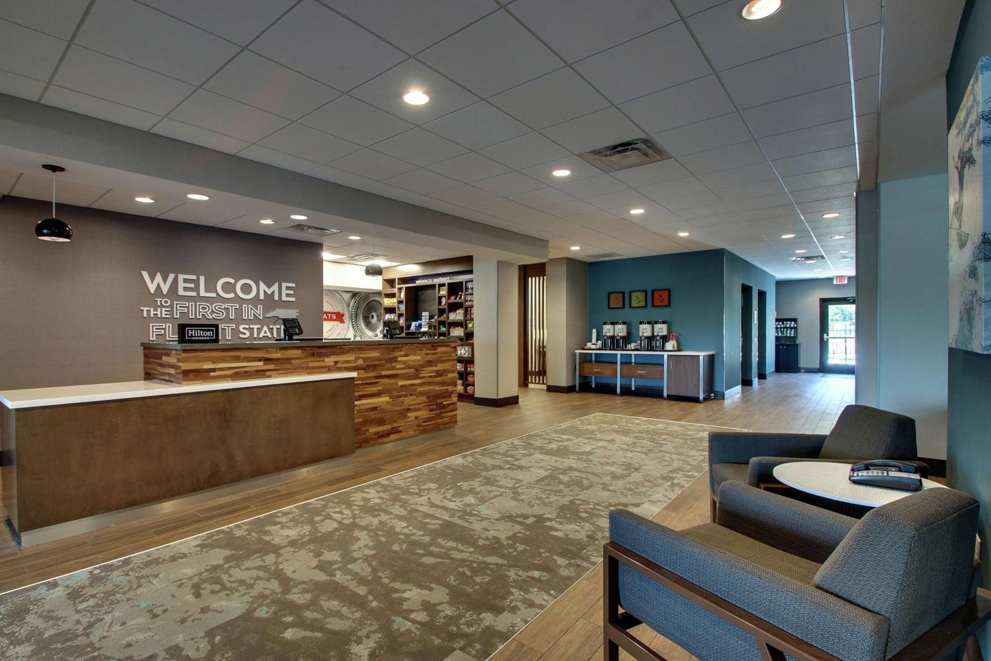 Hampton Inn & Suites By Hilton Southport Exterior foto